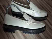 Mokasyny loafersy 38