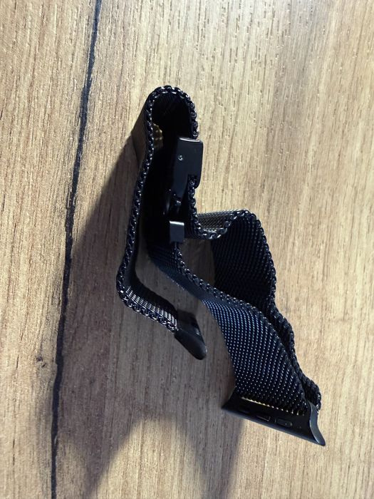 Міланський ремінець (Milanese Loop) для Apple Watch — Нержавіюча сталь