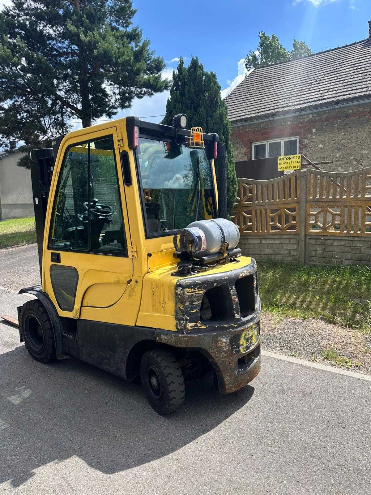 Wózek widłowy HYSTER H2.5FT LPG triplex przesuw kabina