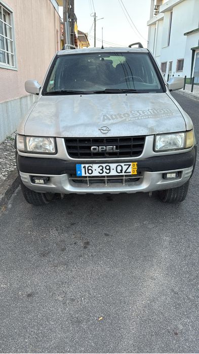 Opel frontera 2001
