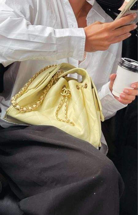 Chanel Hobo 25 Butter сумка сумочка шопер шанель жовта брендова код