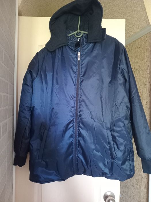Куртка  unisex розмір М