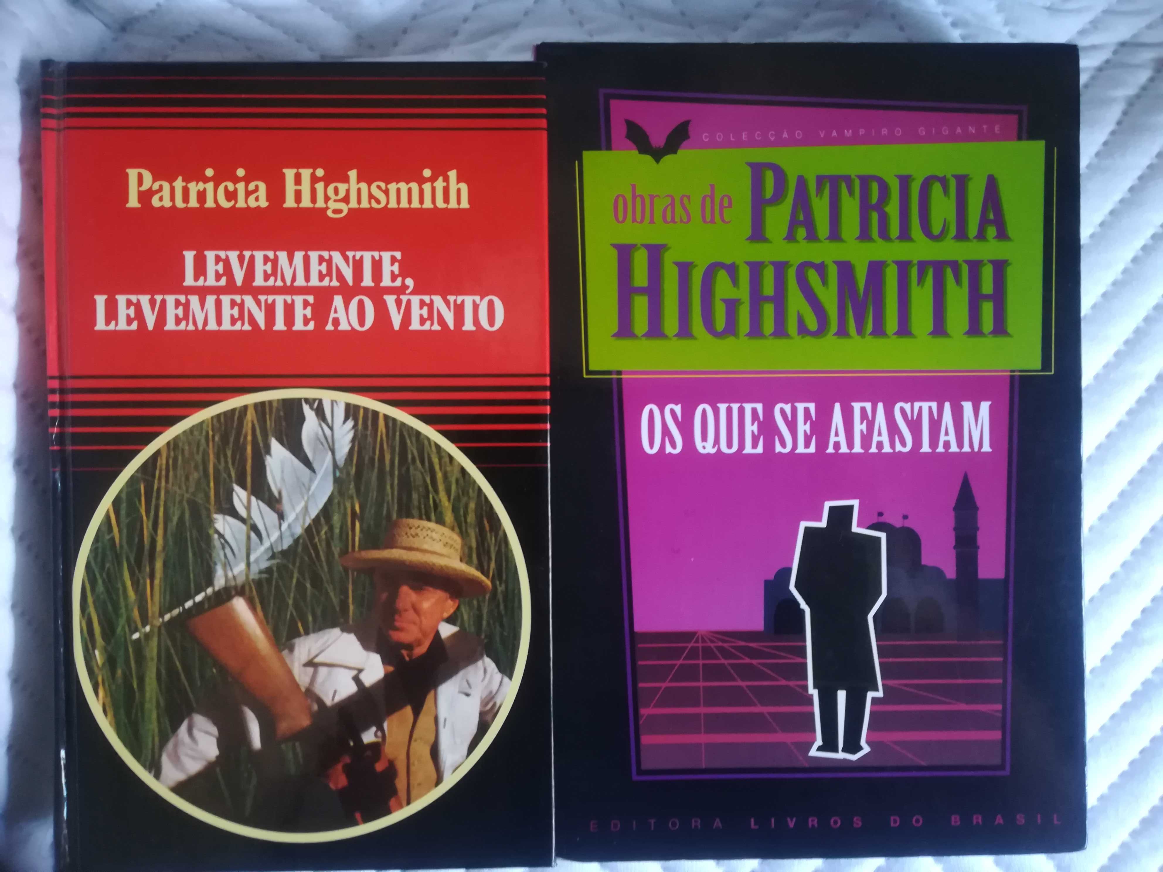 Ruth Rendell,Rex Stout,Agatha Christie,Patricia Highsmith entre outros