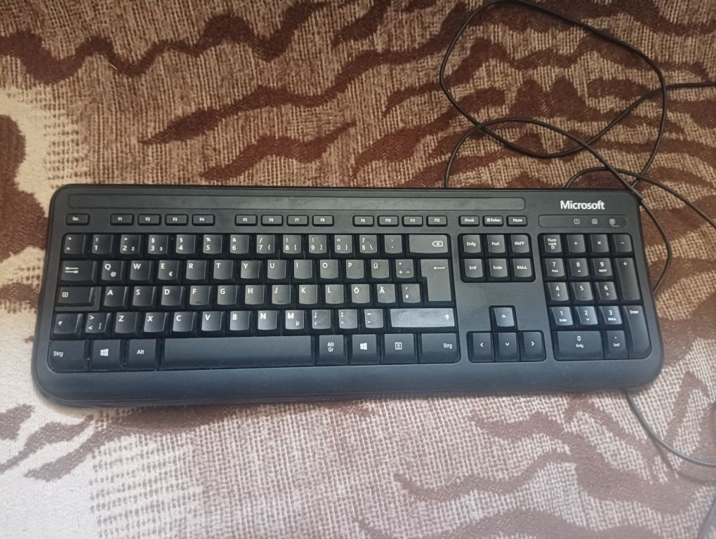 Klawiatura WIRED Keyboard 400