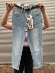Jeansy typu Mom Fit od M.Sara z paskiem