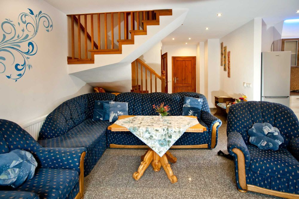 Komfortowy dom z kominkiem nad jeziorem, ryby, grzyby, SAUNA i BALIA