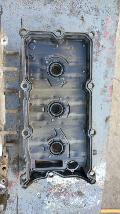 Продам ГБЦ в сборе Ниссан Максима А33 3.0 v6(VQ30DE)