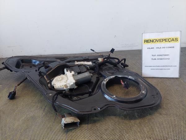 Elevador vidros trás esquerdo SEAT Toledo II (1M2)
