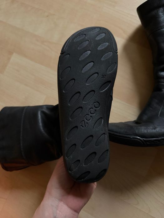 Соботи Ecco шкіряні б/у стан хороший