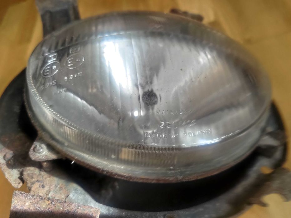 Polska lampa PRL obudowa Nysa Warszawa Żuk Star Bizon reflektor Zelmot