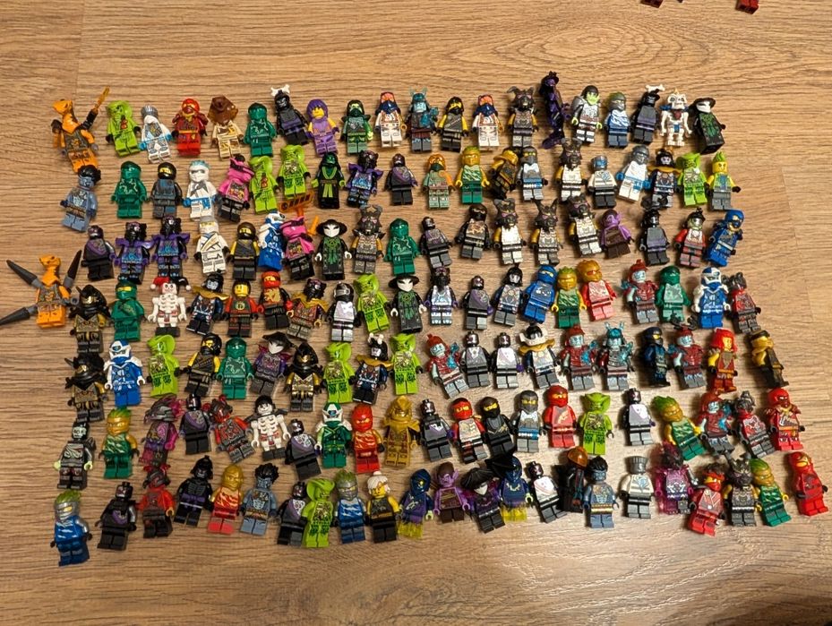 Figurki lego ninjago różne uniakty i nie tylko