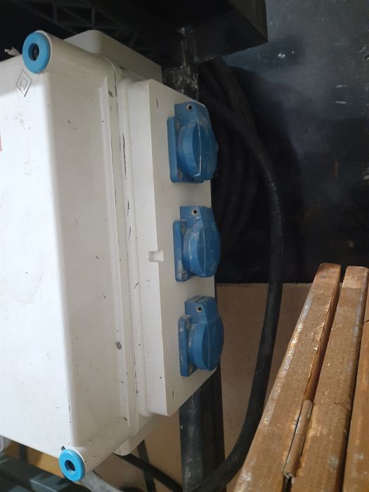 Tablica budowana Hensel wraz kablem 20 m