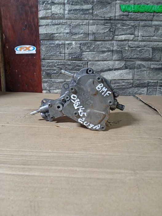 Темдемний , вакуумний насос тнвд топливна VW Audi 1.9/2.0 tdi