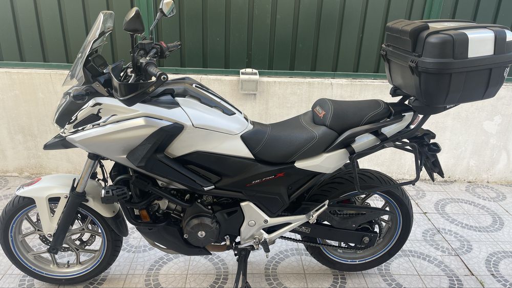 Honda NC 750 X 2017 Full Extras