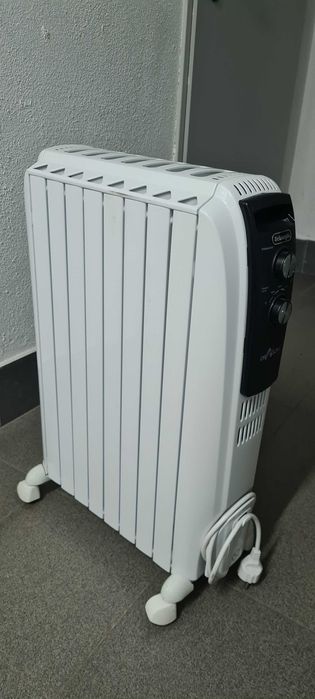 Radiador / Aquecedor a Óleo DeLonghi Dragon 4 2000W TRD40820