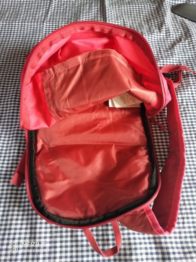 Mochila Decathlon pequena
