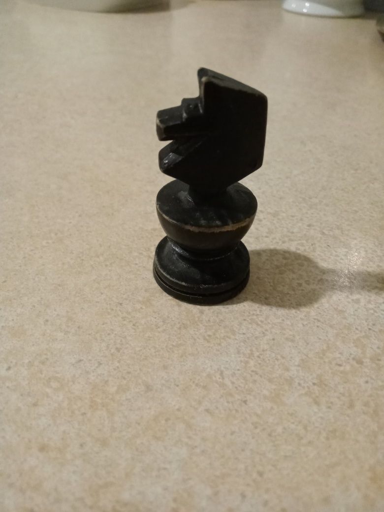 Figura szachowa z czasów PRL-u