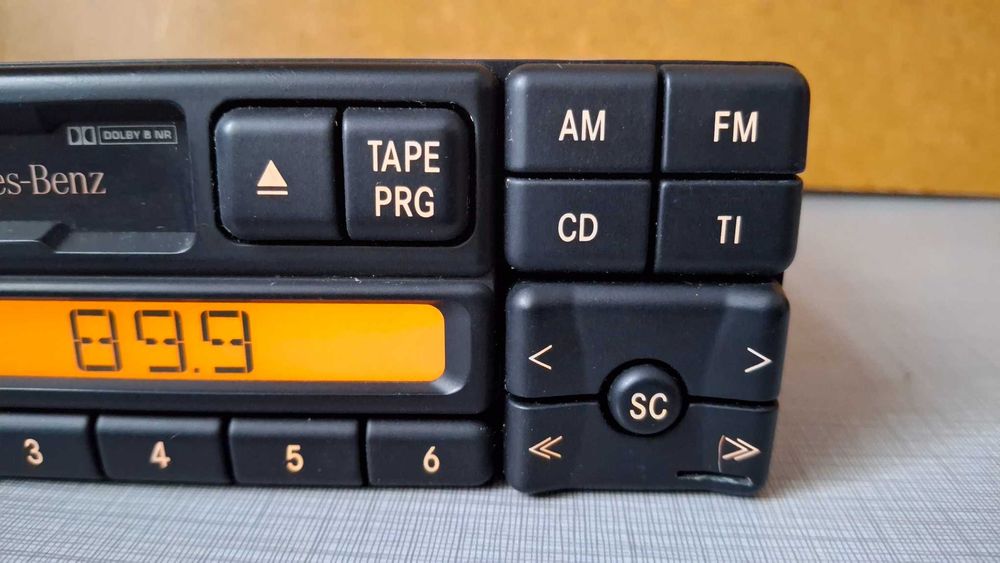 Mercedes магнітола Exquisit з Bluetooth