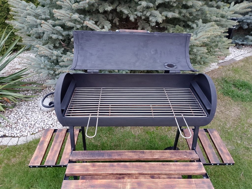 Grill ogrodowy z butli LPG