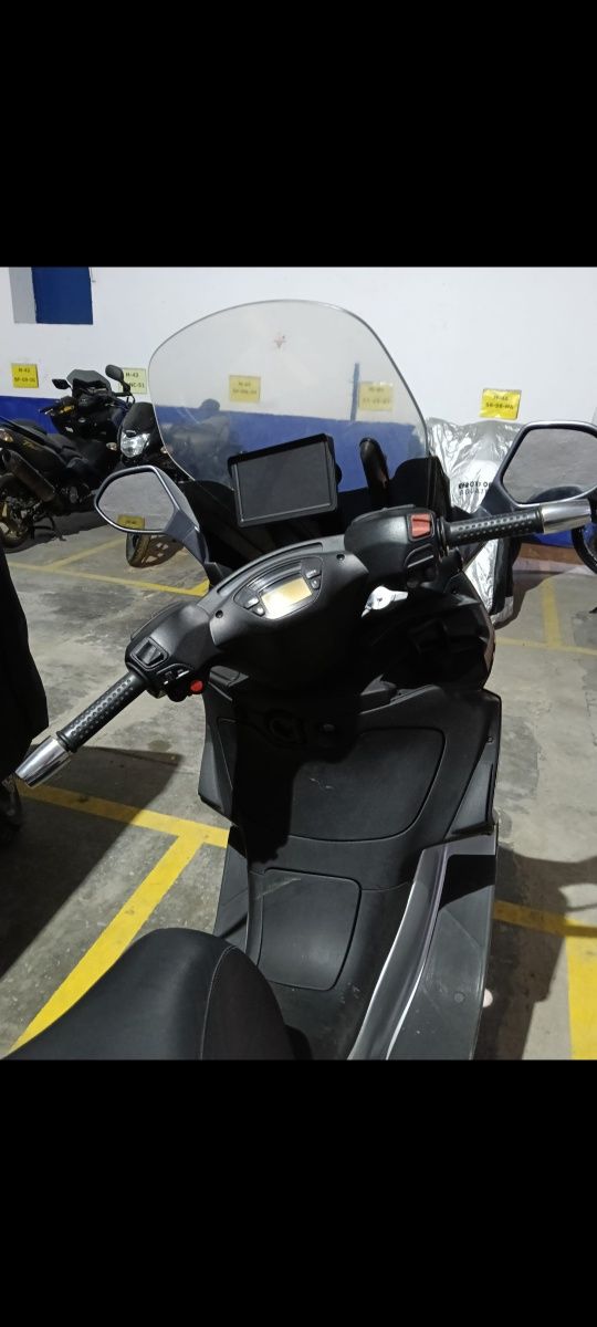 Piaggio x9 Evo 250