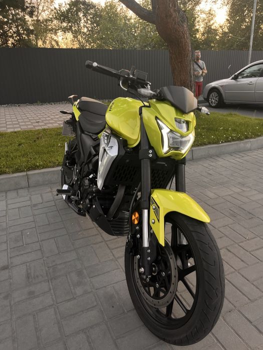 Мотоцикл Lifan sr220