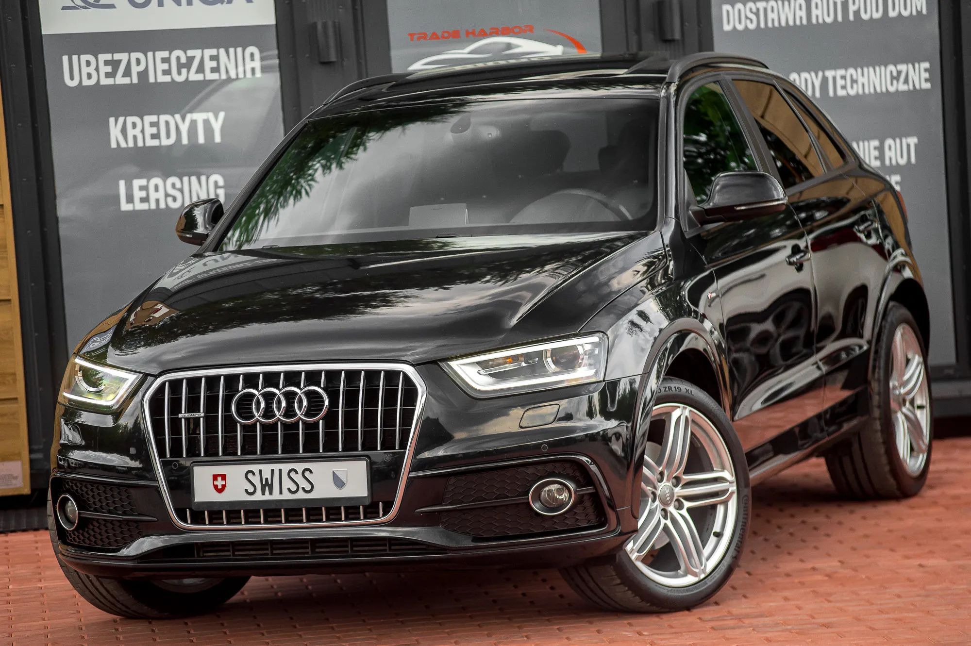 Audi Q3 2,0 TFSI Quattro BOSE S-Line Xenon Nawigacja Podgrzewane Fotele