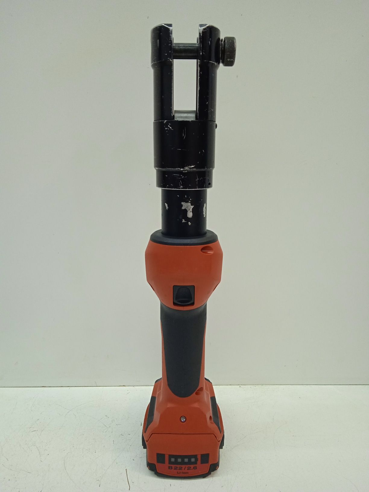 Hilti NPR 32-A Zaciskarka Prasa Akumulatorowa 2x2,6Ah 2019.11