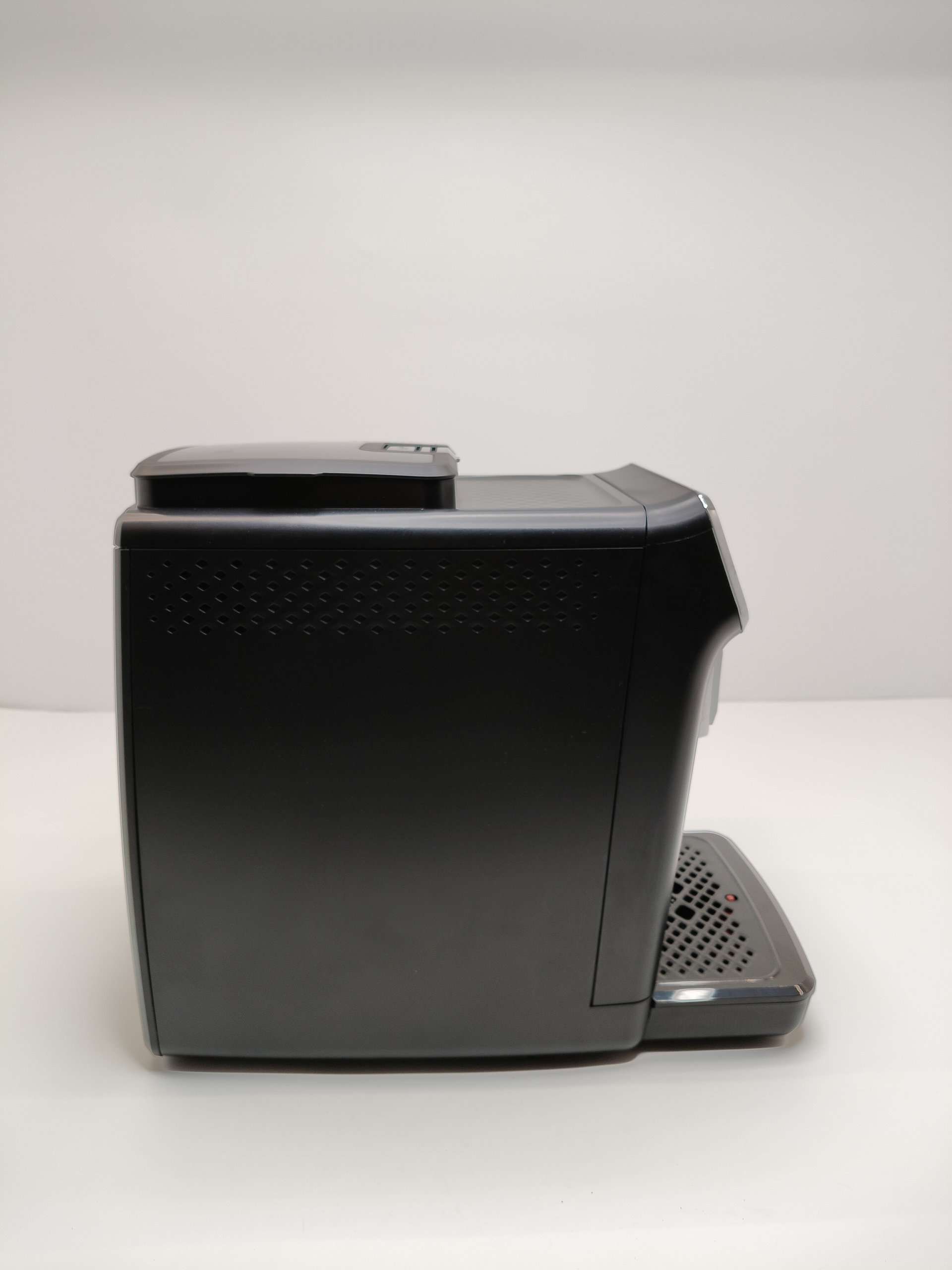 Automatyczny ekspres ciśnieniowy Philips 2330/10 LatteGo 1500 W czarny