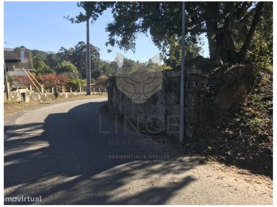 Lote para construção com projeto aprovado em Caminha