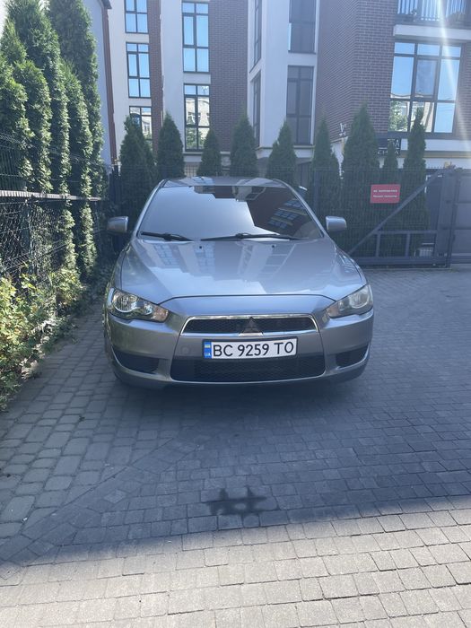 Mitsubishi Lancer X 2014 року, 2.0 бензин, 140 к.с.