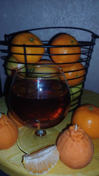 Свічка бокал "коньяк"