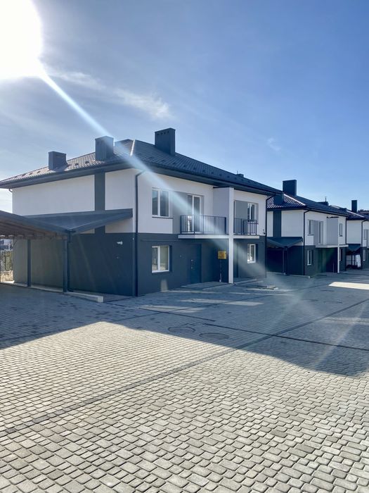 Продаж котедж спарка Зубра ( Сихів ) дуплекс