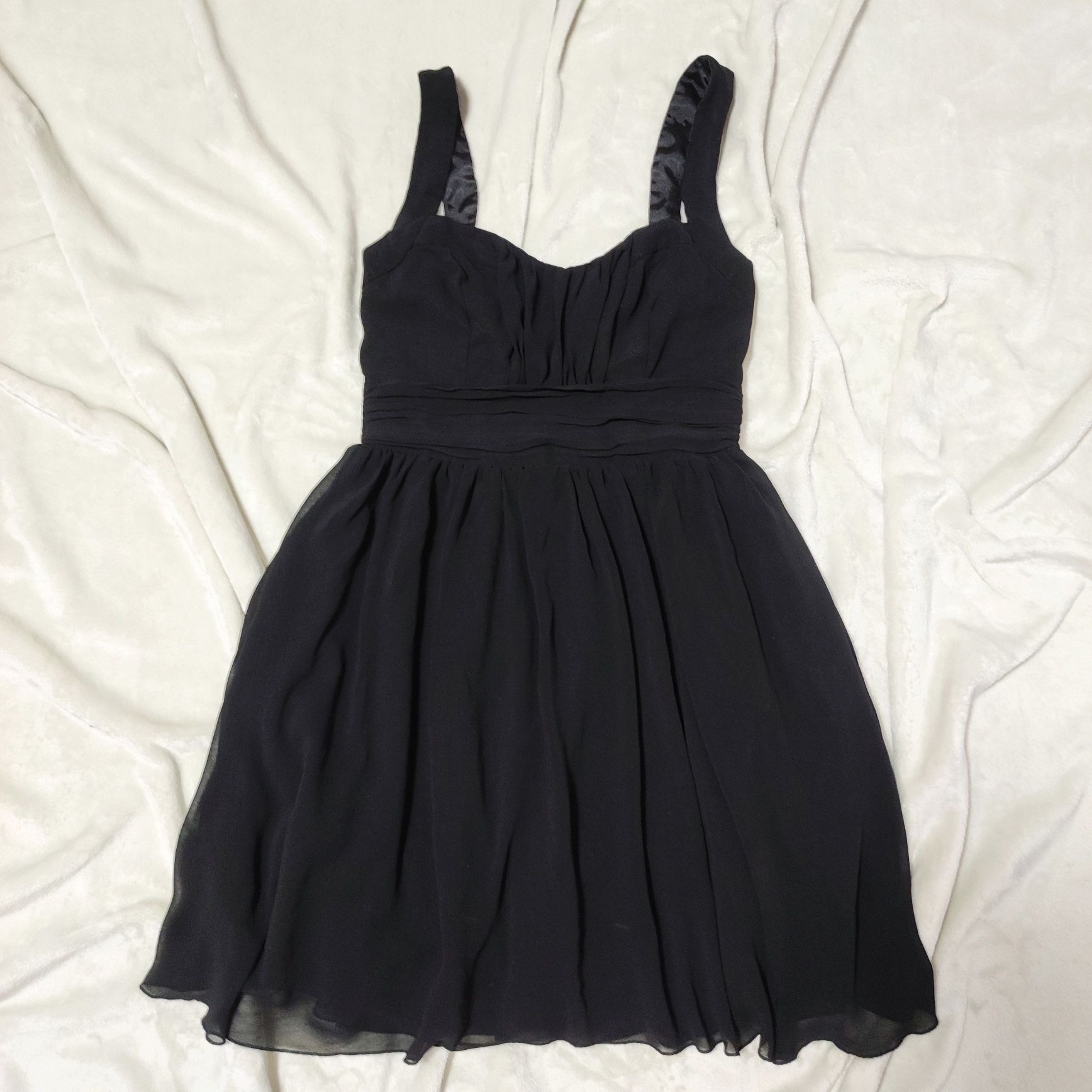 Черное шифоновое платье New look