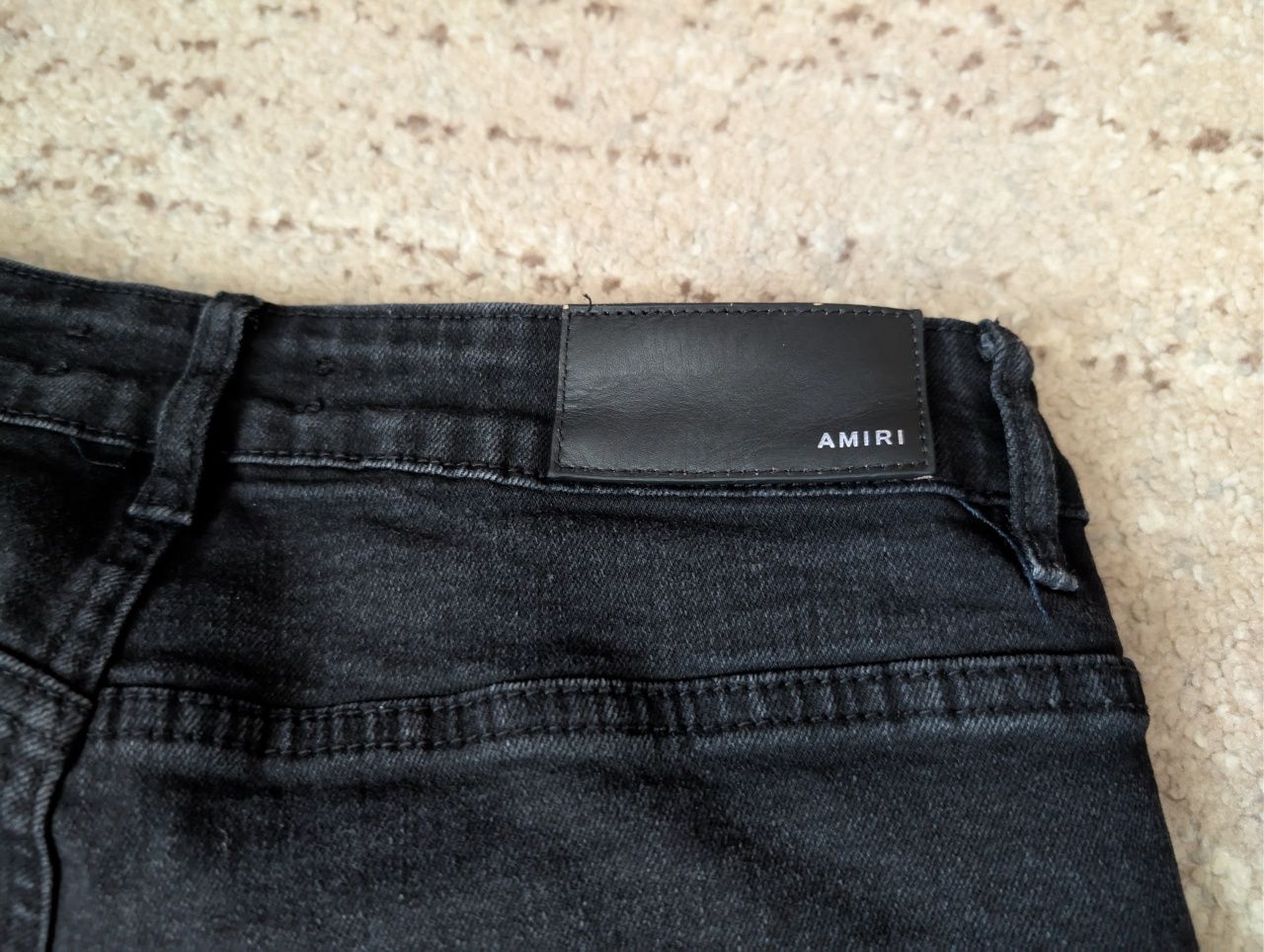джинси Amiri drip drill