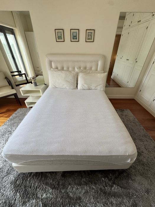 Cama casal com colchao Pikolin topo de gama