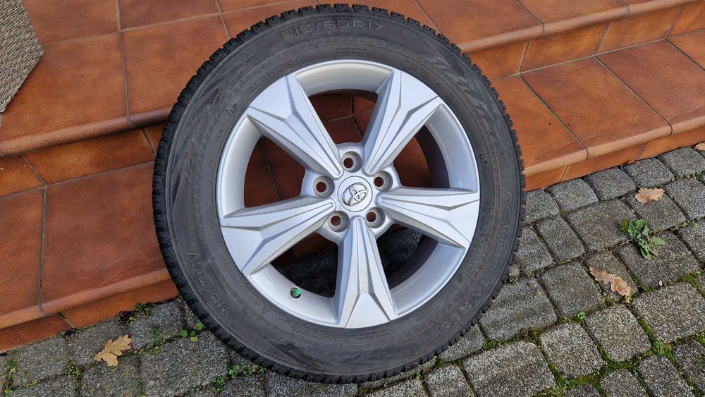 Koła zimowe 17" Toyota