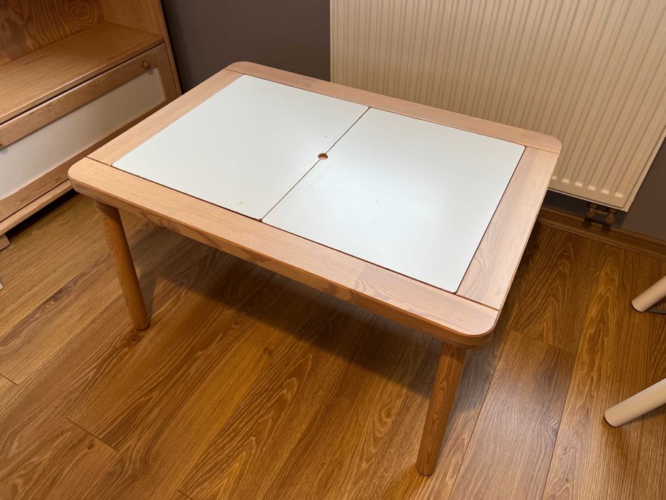 Stolik dziecięcy IKEA Flisat