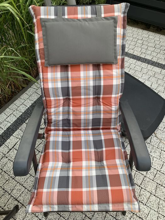 Krzesła metalowe ogrodowe z poduszkami nowe 2szt