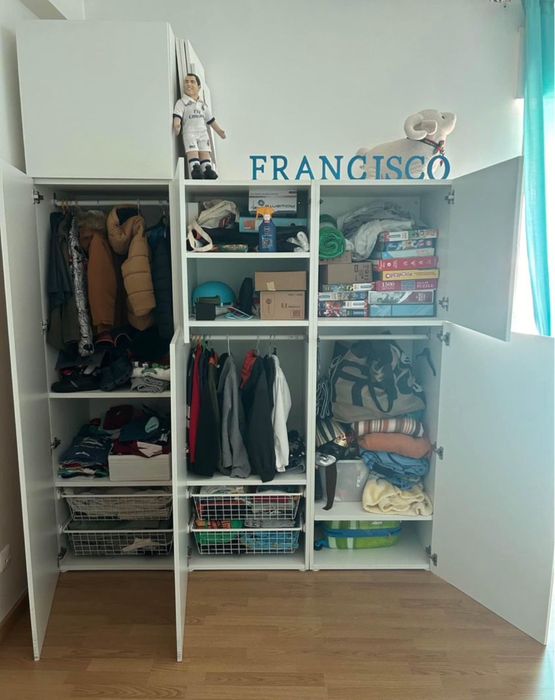 Roupeiro criança IKEA