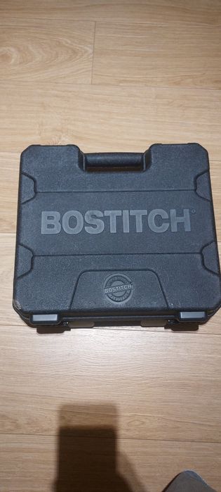 Нейлер.Фінішний цвяхозабивний пістолет 15Ga. 29mm-64mm