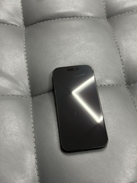 Apple iPhone 16 Pro 128GB Black Titanium (MYND3)