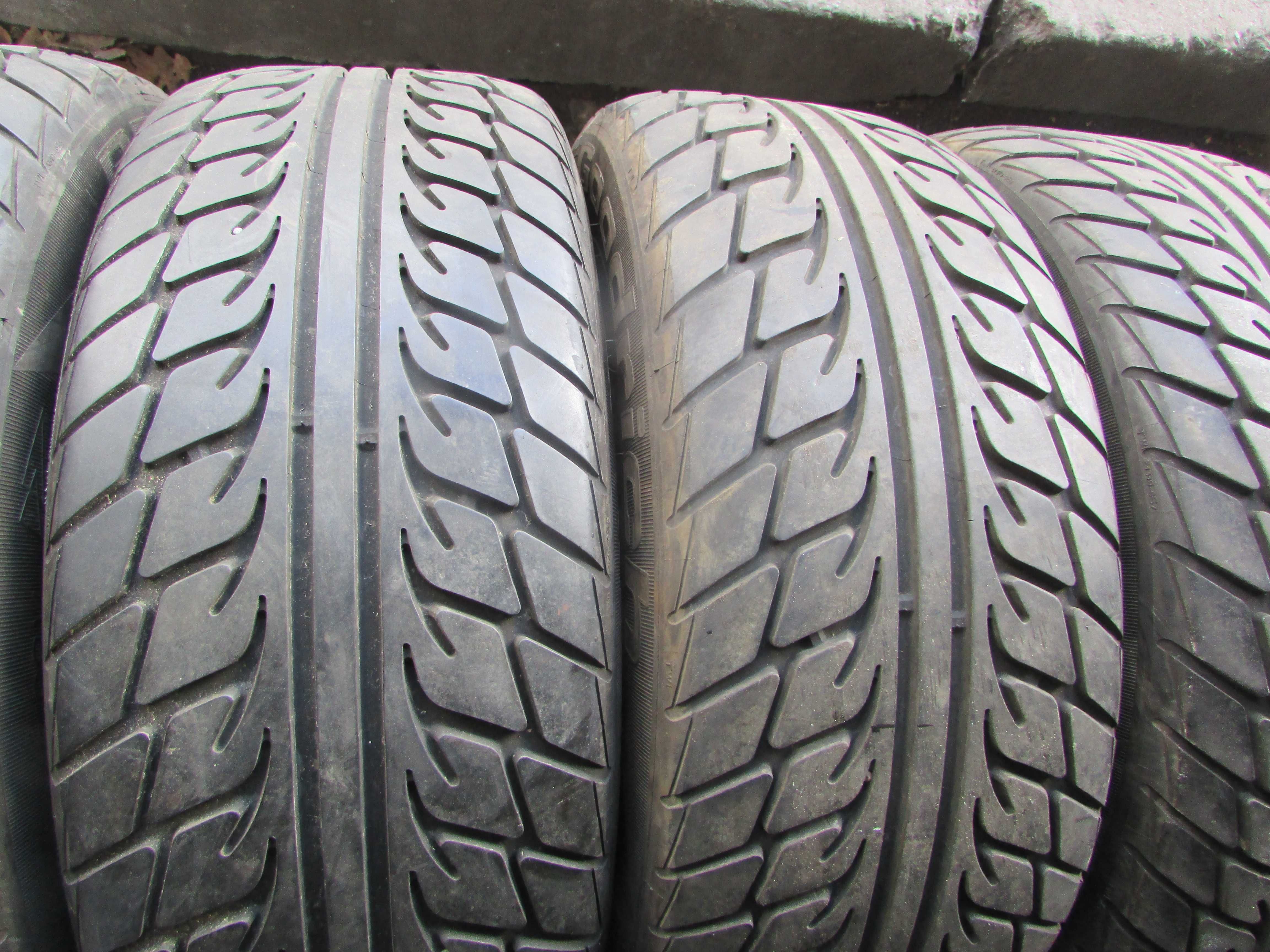 205/55/R15 Комплект літньої гуми BFgoodrich Profiler