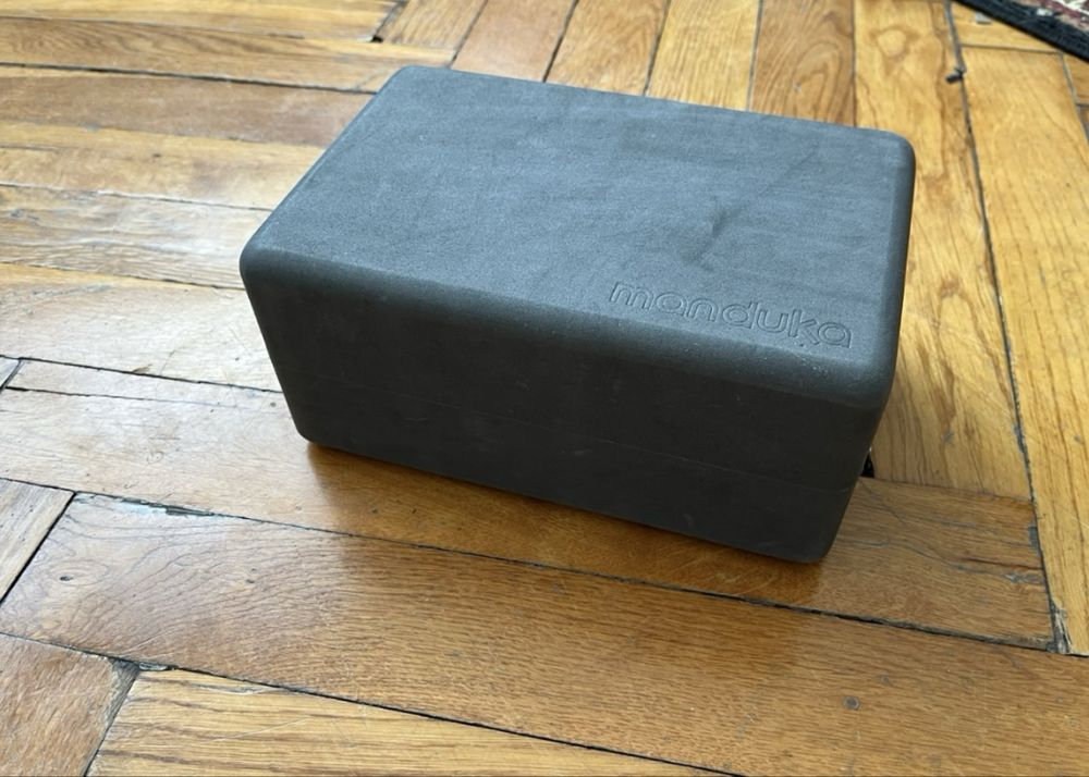 Klocek do jogi Manduka Recycled Foam