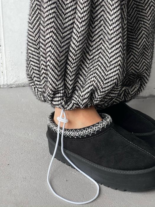 Жіночий теплий костюм вільного крою