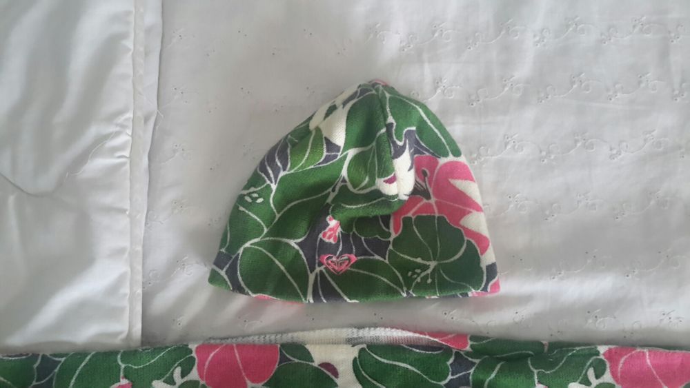 Conjunto gorro & cachecol ROXY originais (tambem vendo separado)