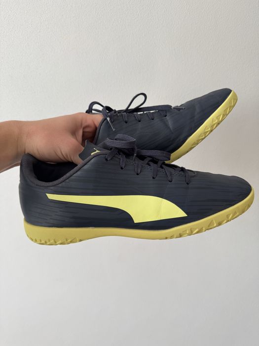 Футзалки Puma Rapido III 43