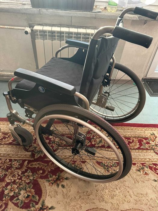 Wózek inwalidzki V200, Vermeiren