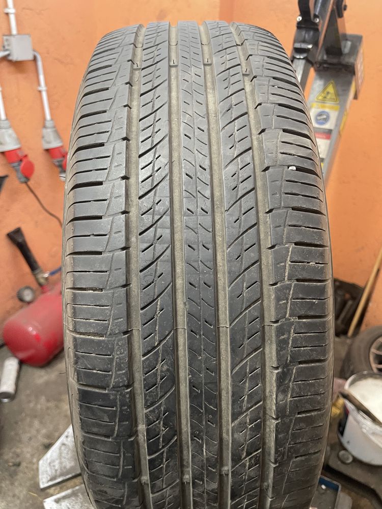 2xHankook 235 65r17., 2018 5.3mm