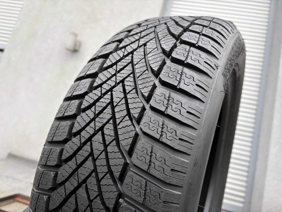 2szt zimowe 195/55R16 Falken 8,6mm 100% bieżnika 2023r Z954 gwarancja