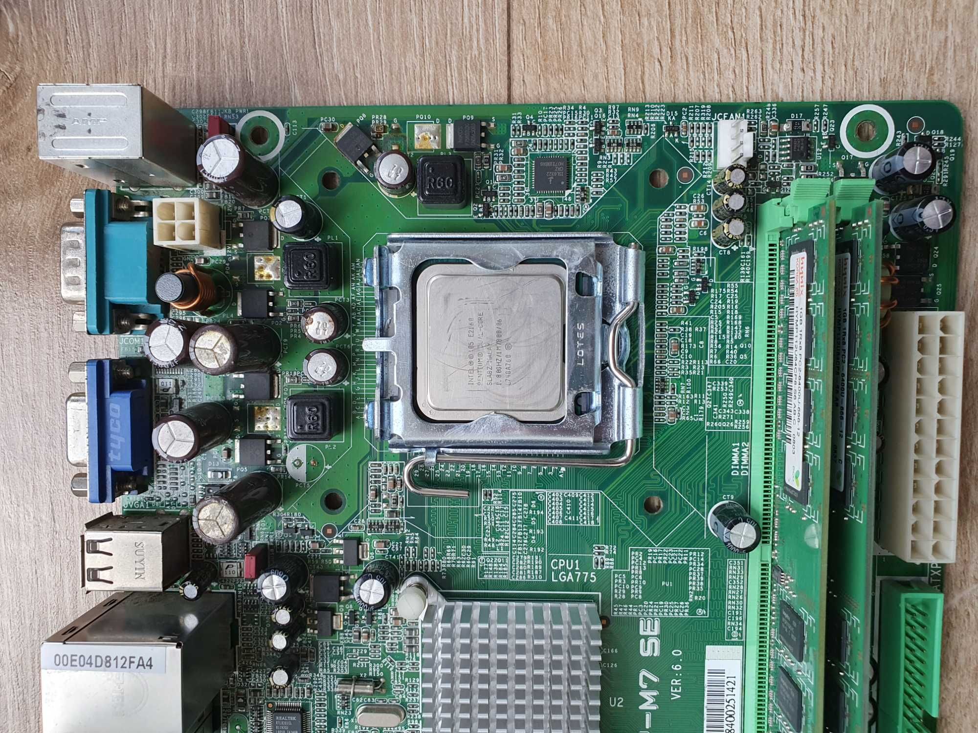 Материнська плата GF7050V-M7 SE